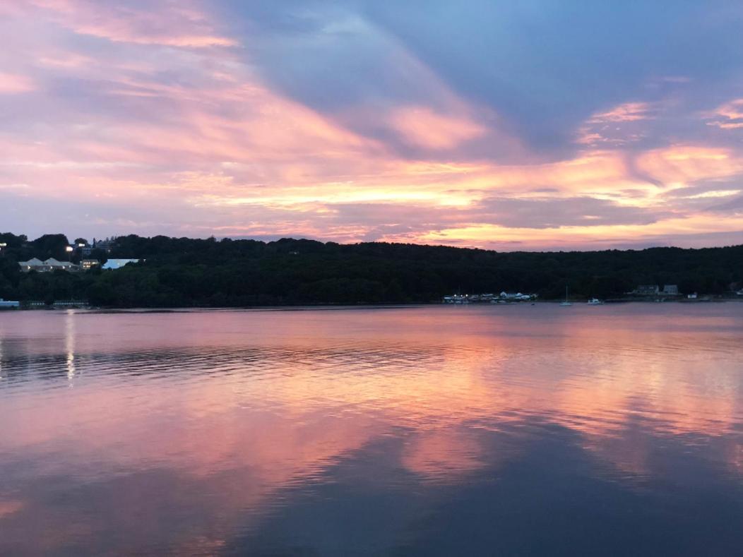Spectacular Home With A Amazing Ocean - River View Groton Exterior foto
